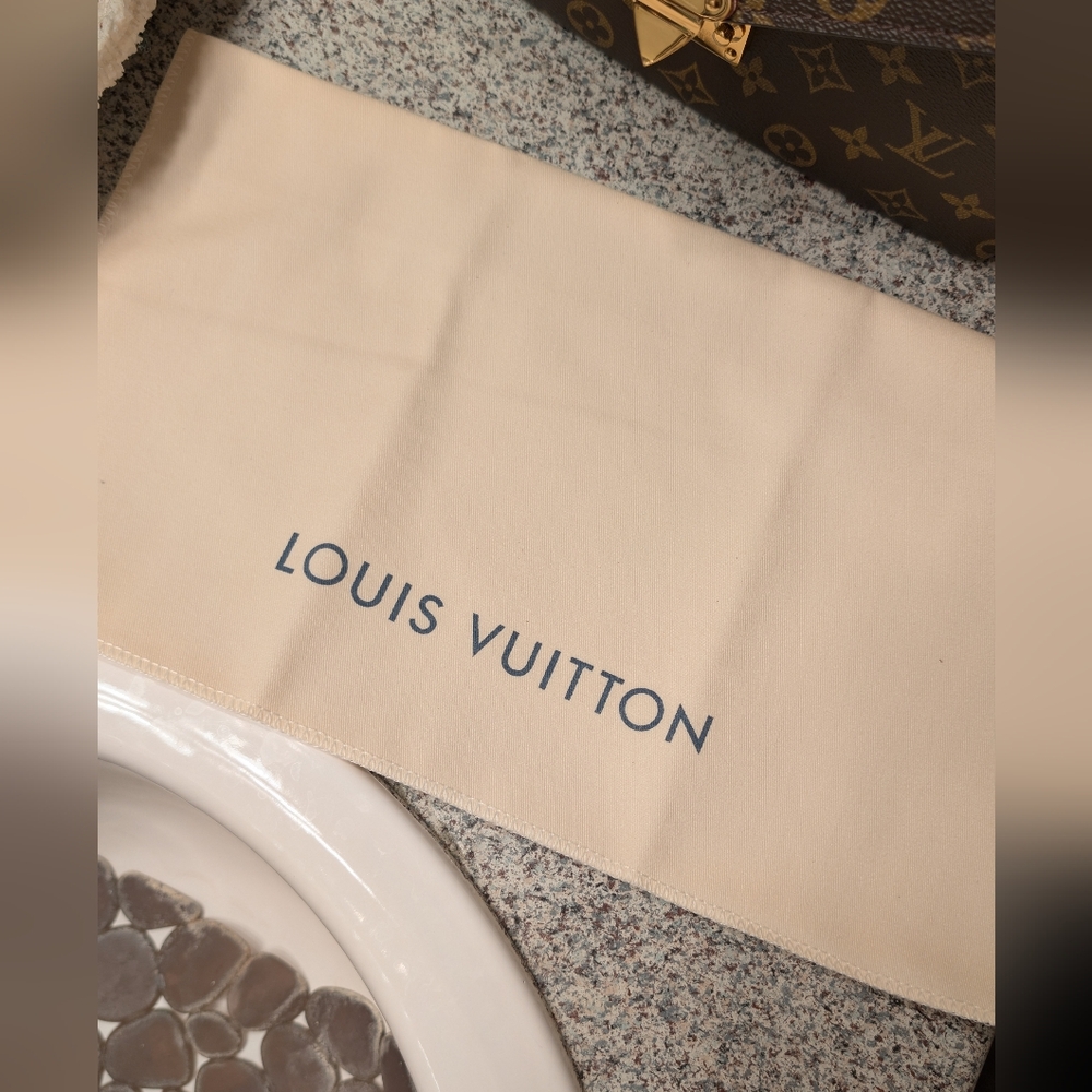 Louis Vuitton Brown Pochette Metis - Picture 12 of 12